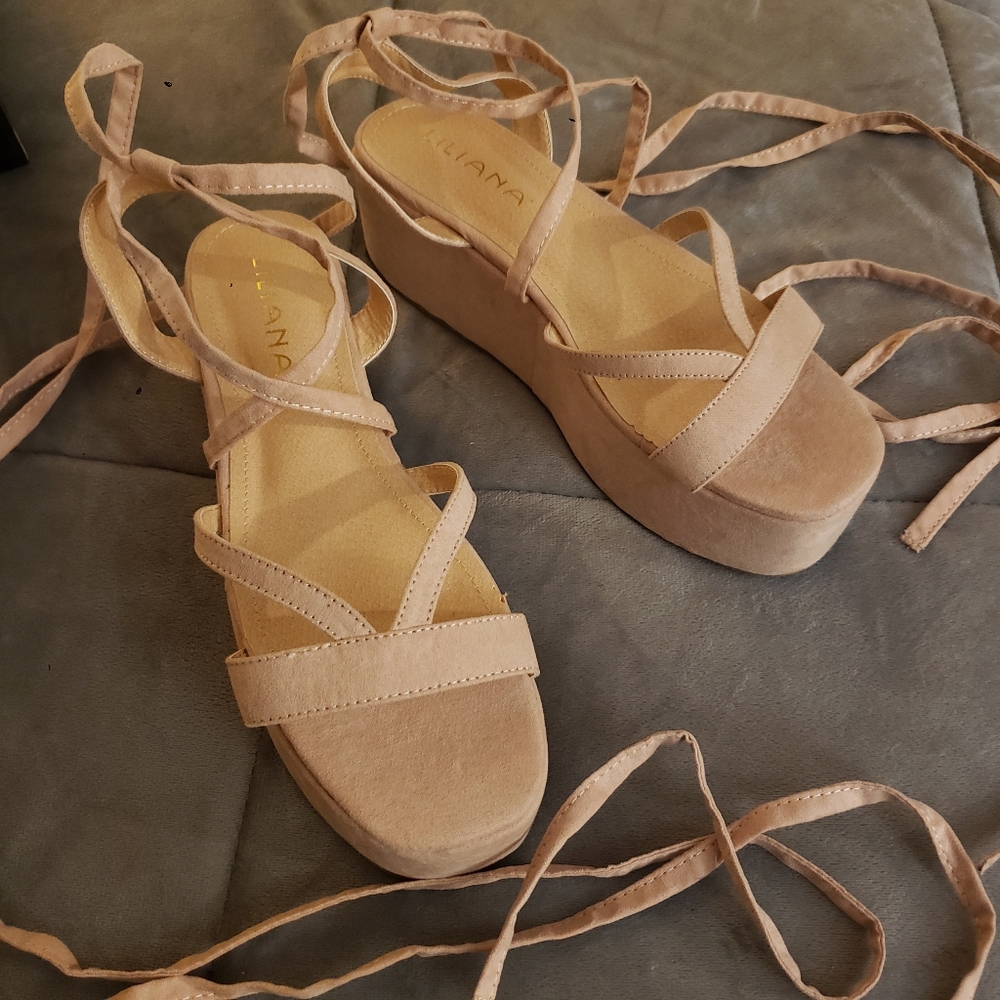 Ballerina Lace-up Platform Sandals